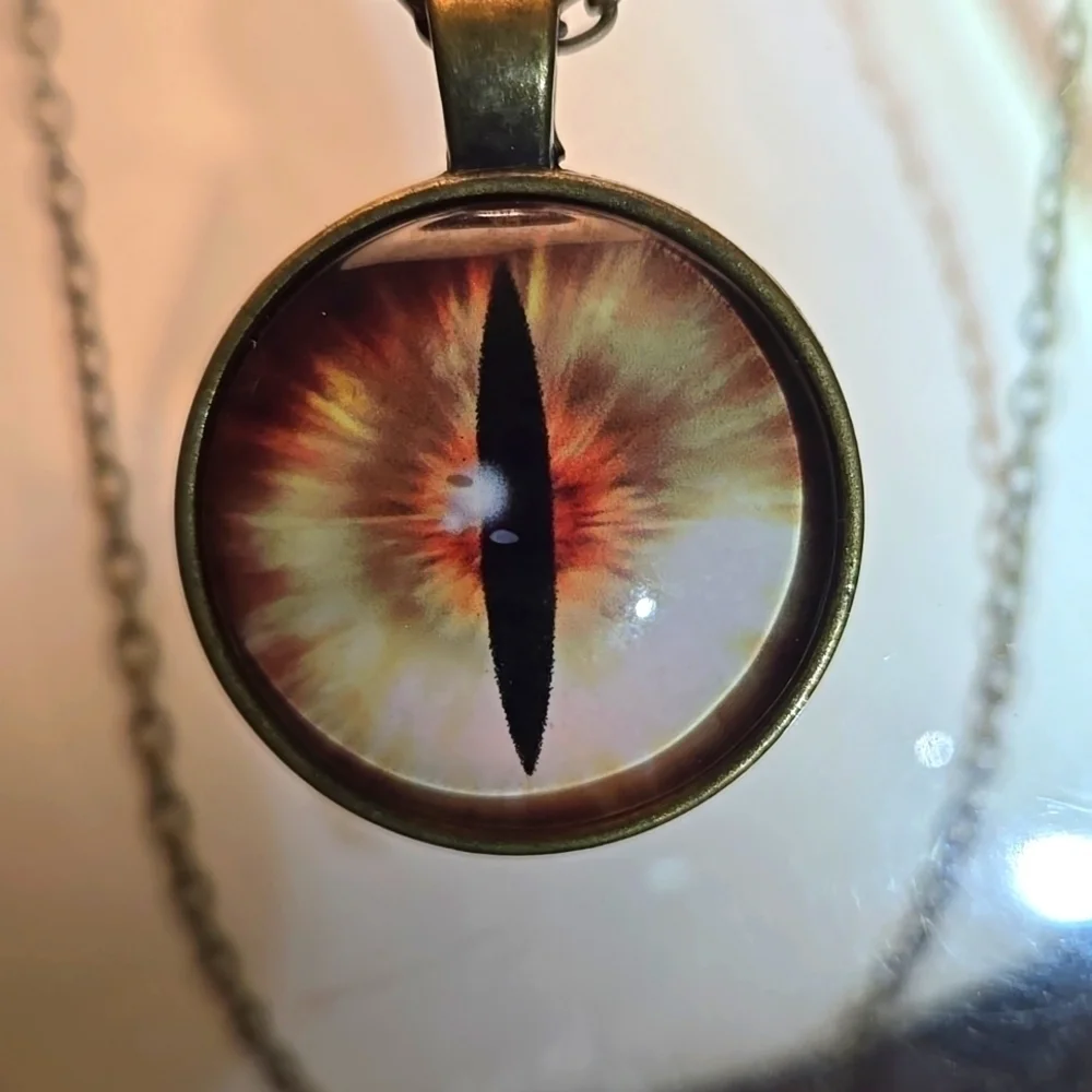Unisex Longan Cabochon Glass Cats Eye Bronze Chain Pendant Necklace